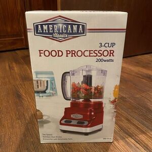 New Americana 3-Cup Food Processor